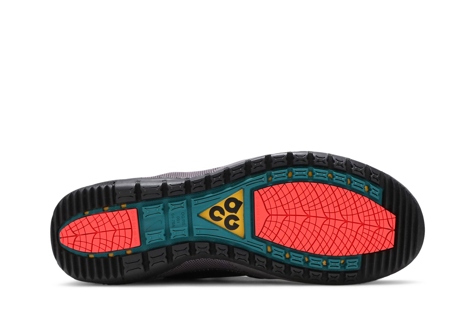 nike acg ruckel ridge fit