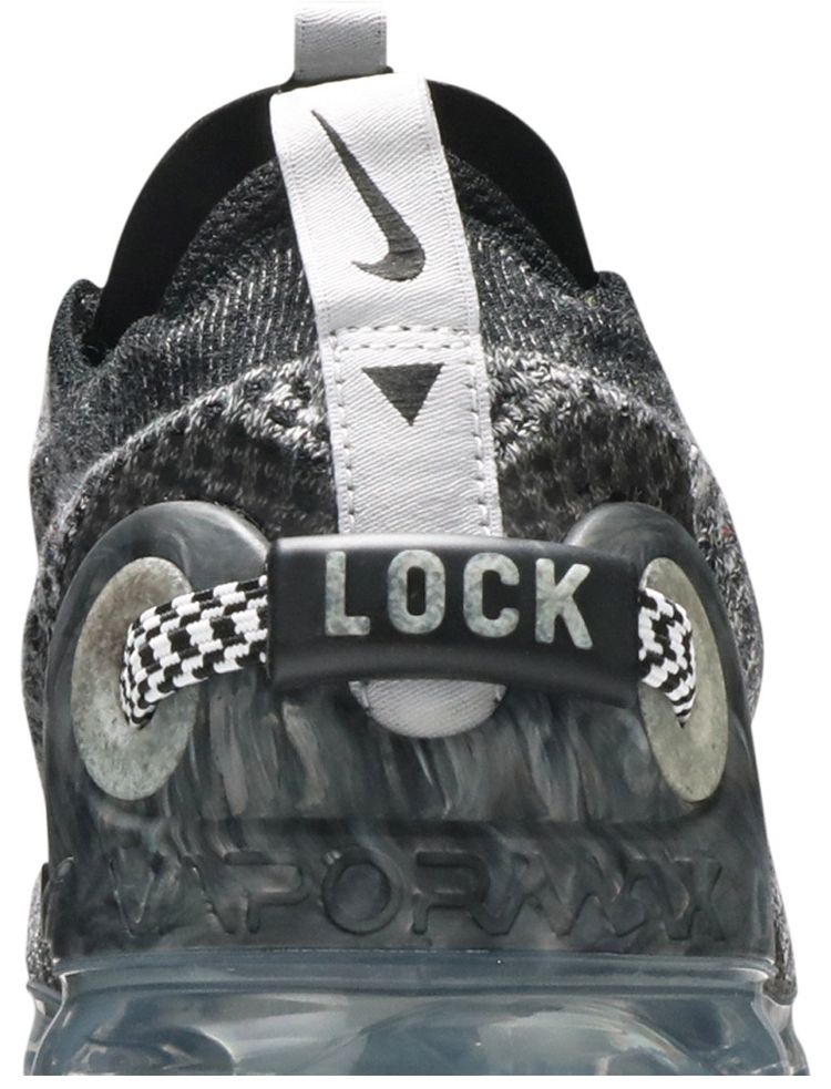 Nike Wmns Air Vapormax 2020 Flyknit Oreo
