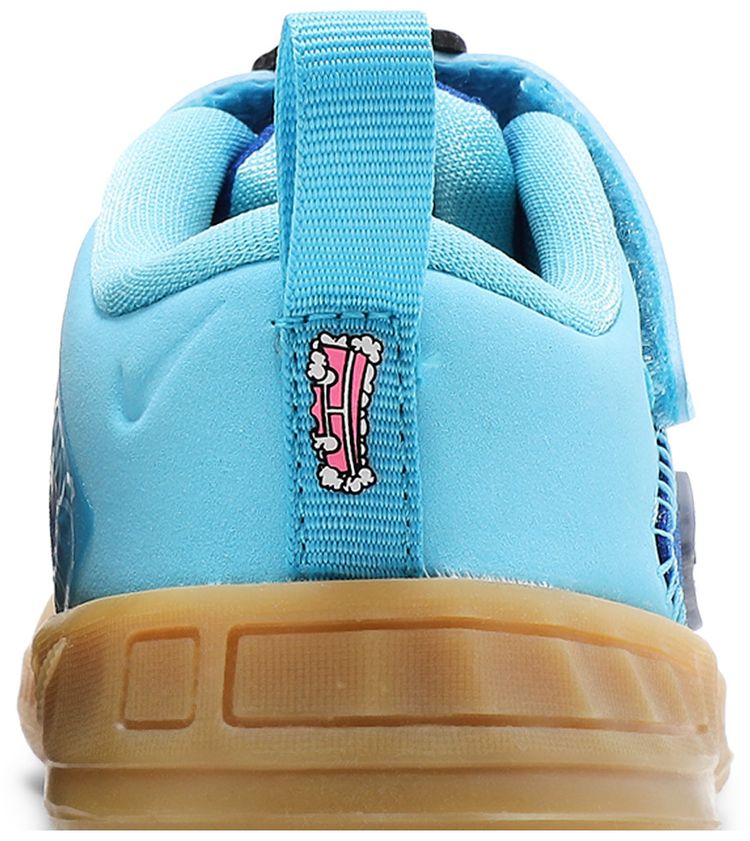 Space Jam x LeBron 18 Low TD Wile E x Nike Roadrunner