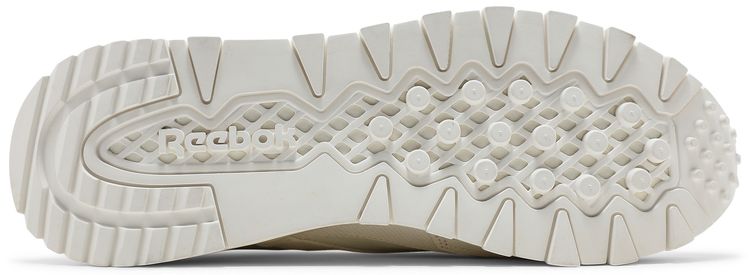 Reebok Classic Leather Legacy Grow Chalk