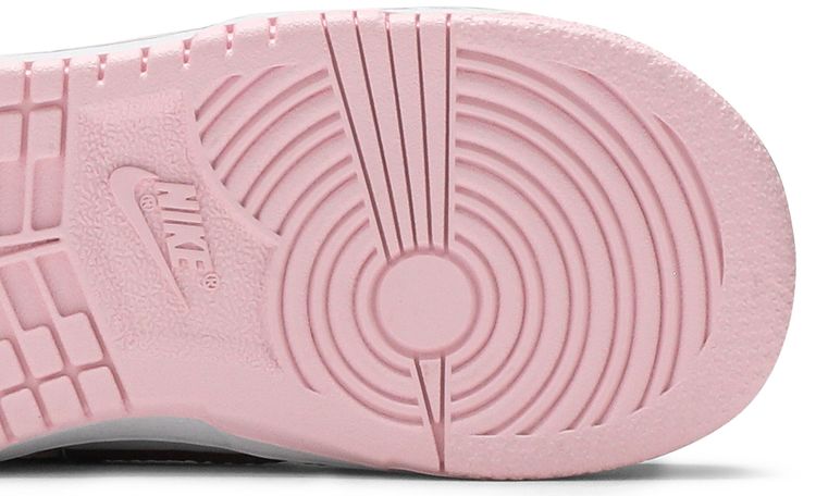 Nike Dunk Low TD Valentines Day