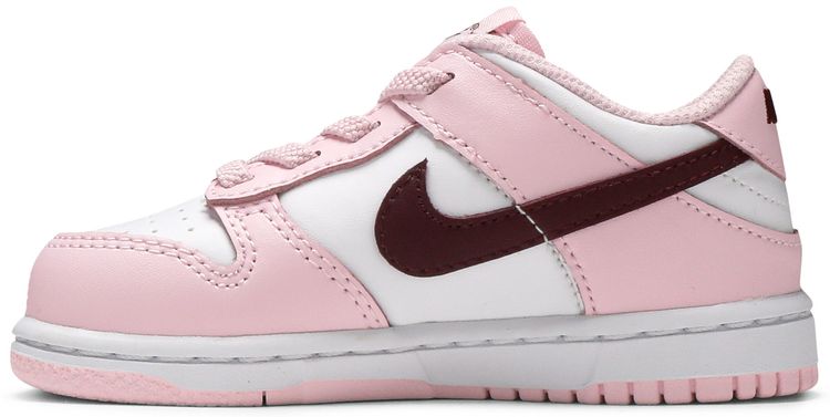 Nike Dunk Low TD Valentines Day