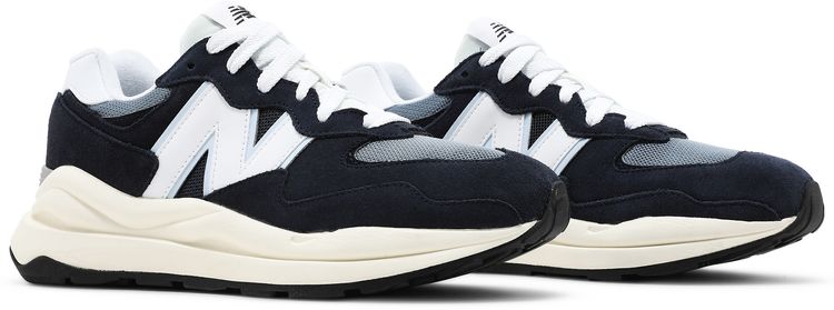 New Balance 5740 Team Navy