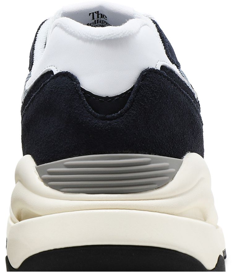 New Balance 5740 Team Navy