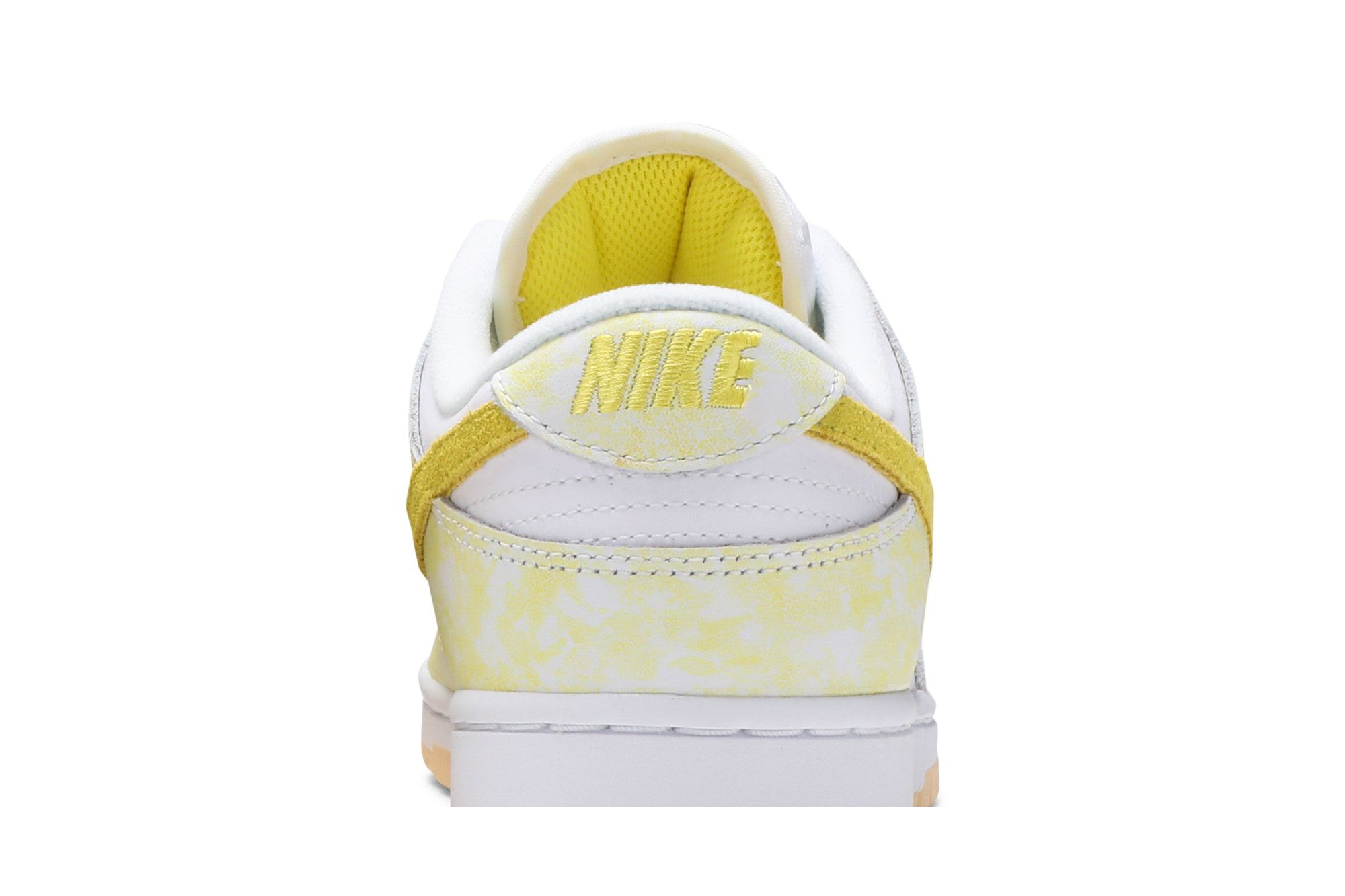 Buy Nike Wmns Dunk Low OG 'Yellow Strike' - DM9467 700 | GOAT