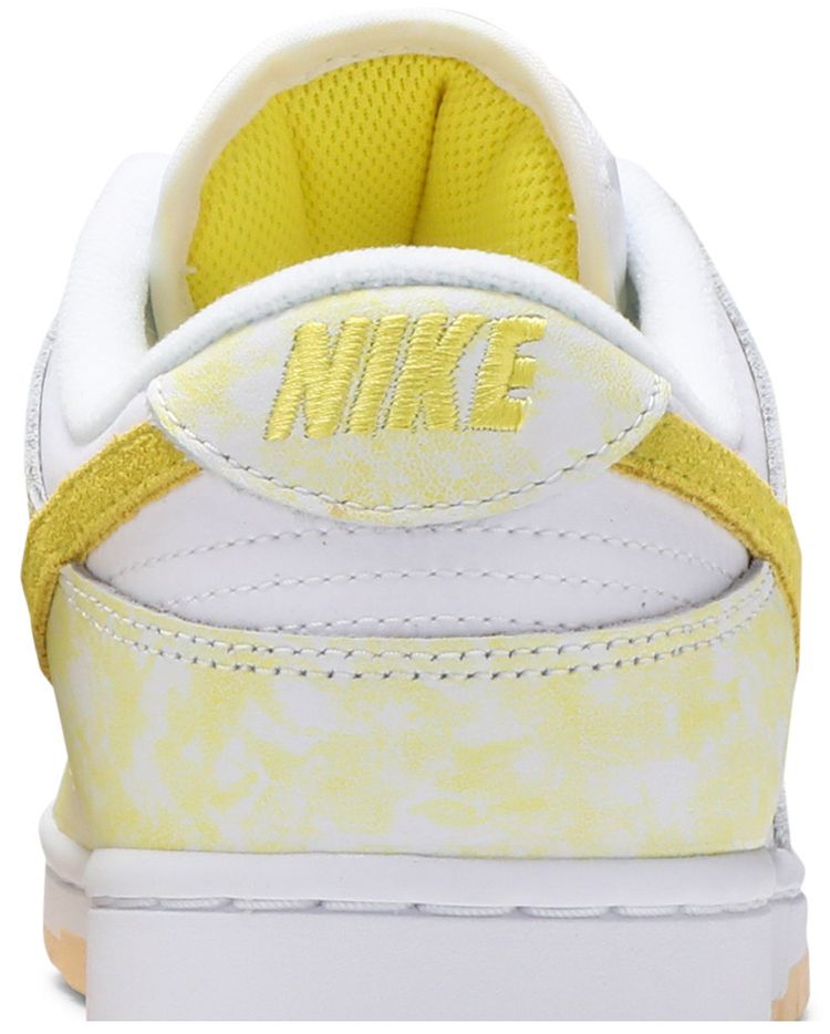 Wmns Dunk Low OG Yellow Strike