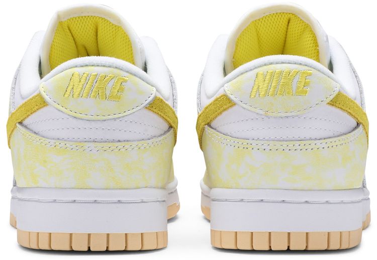 Wmns Dunk Low OG Yellow Strike