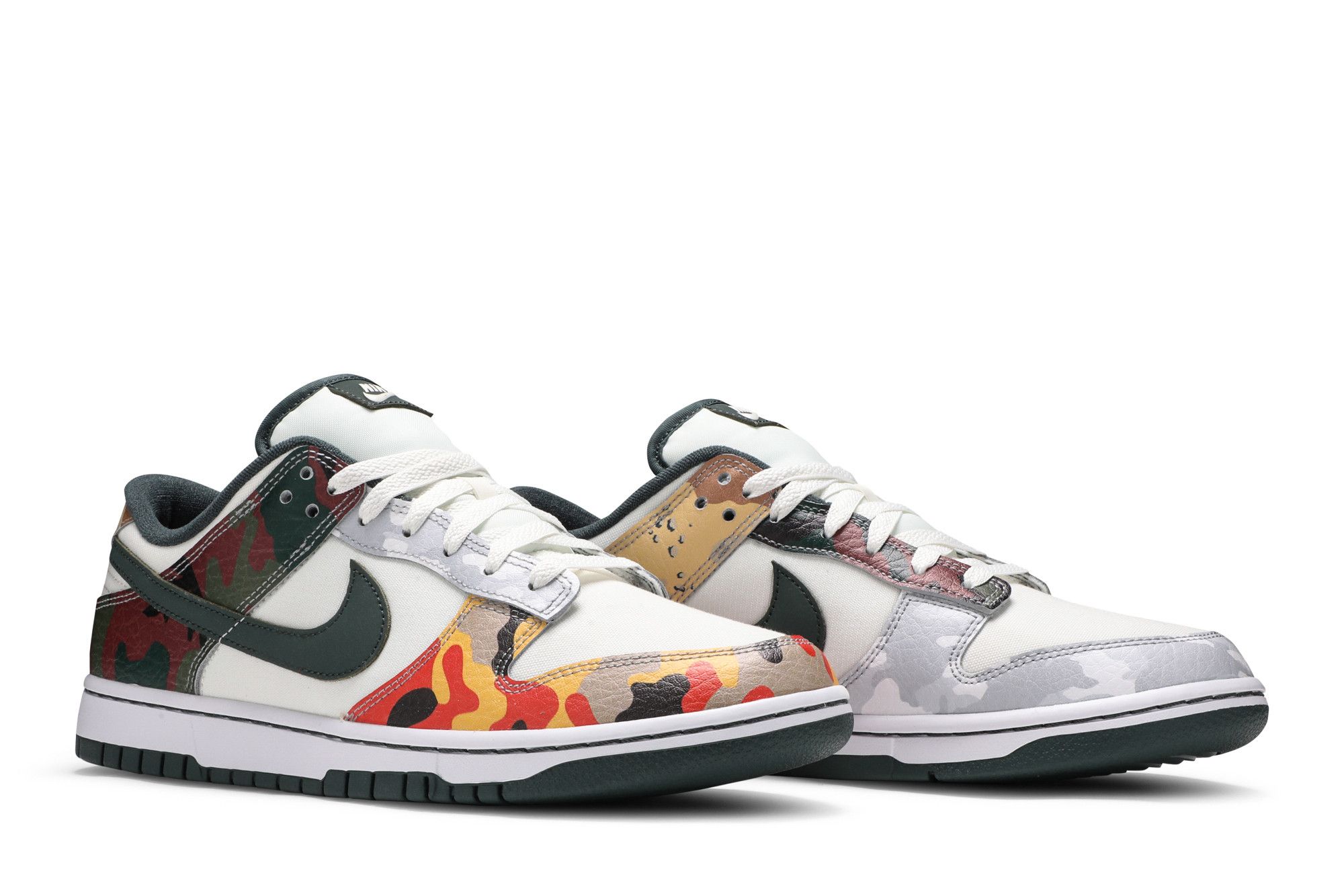 NIKE DUNK LOW SE \"SAIL MULTI CAMO\" 新品未使用 Dunk Low SE Sail Multi-Camo – YankeeKicks Online