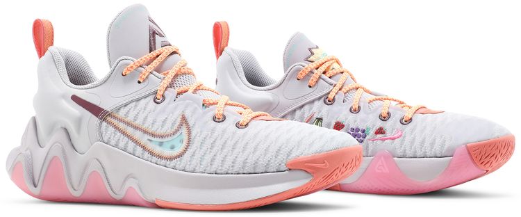 Nike Giannis Immortality Force Field