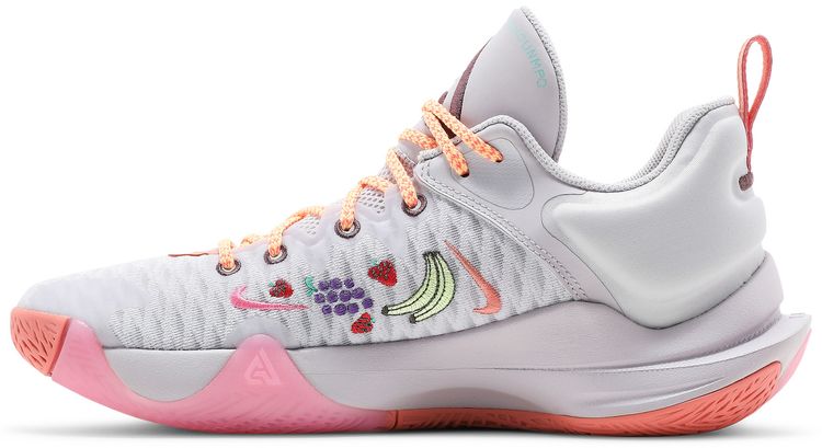 Nike Giannis Immortality Force Field