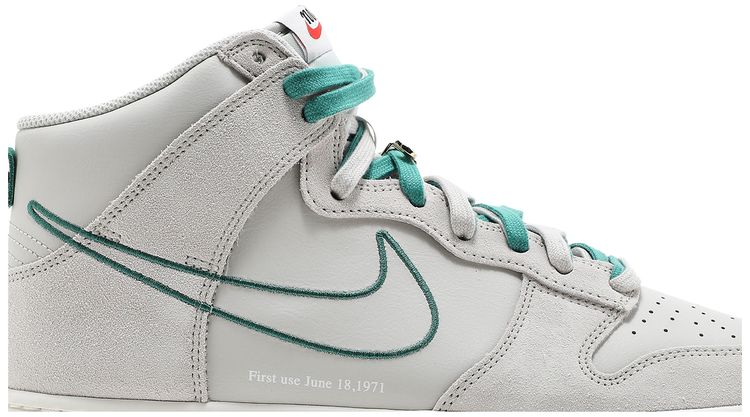 Dunk High SE First Use Pack   Green Noise