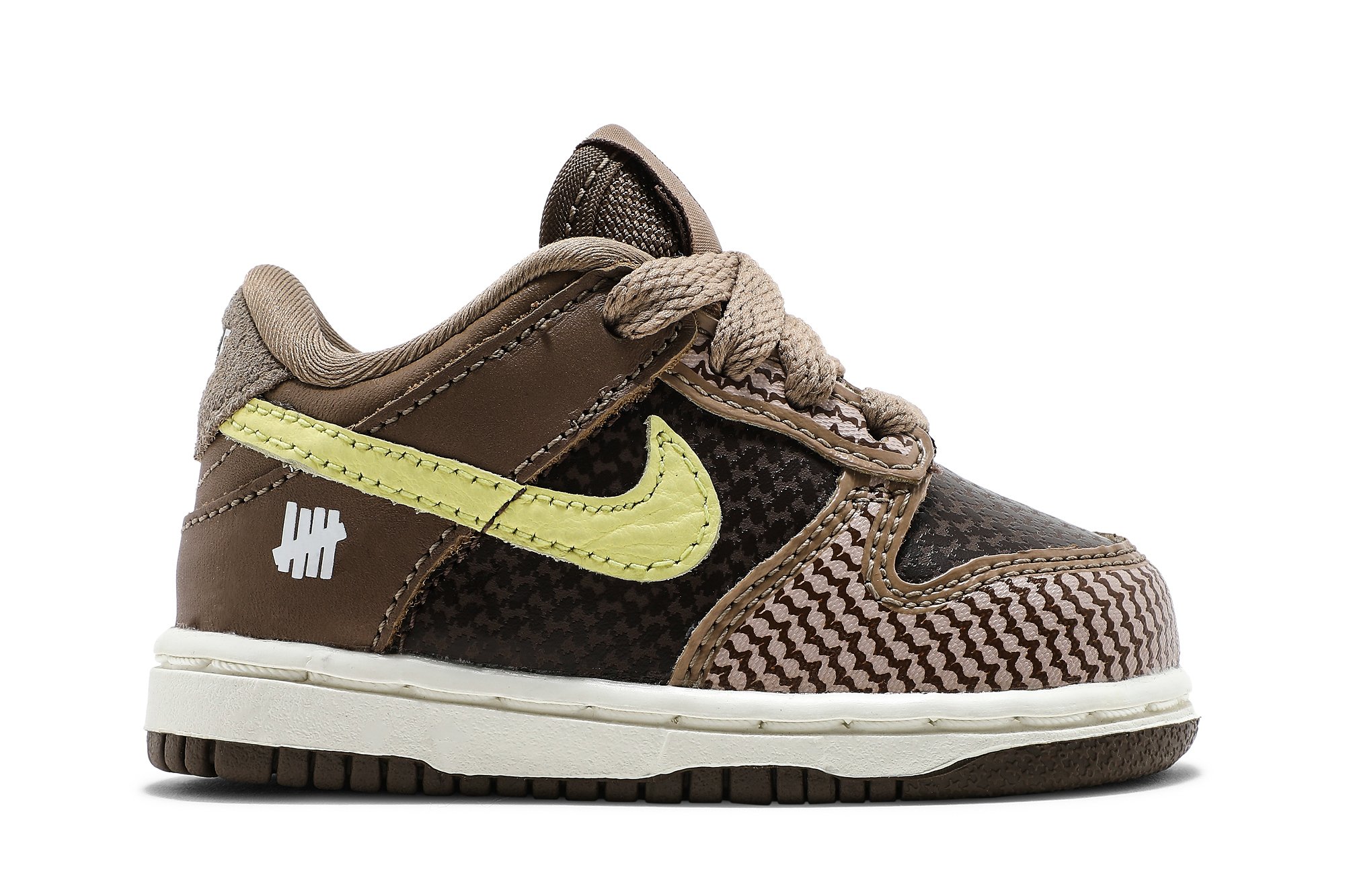 Buy Undefeated x Dunk Low SP TD 'Canteen' - DJ4307 200 | GOAT CA