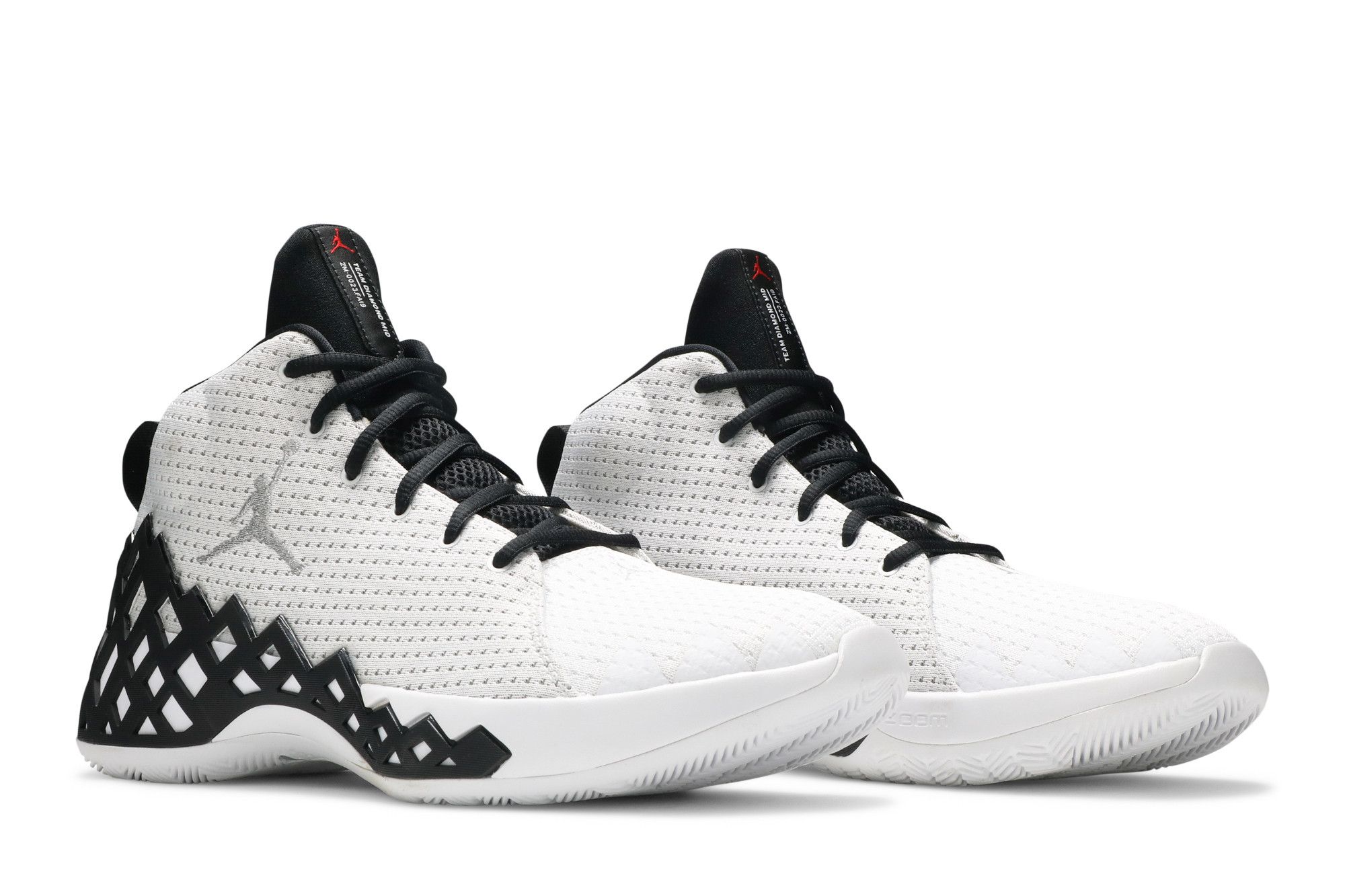 Jordan jumpman diamond mid basketball shoe sale