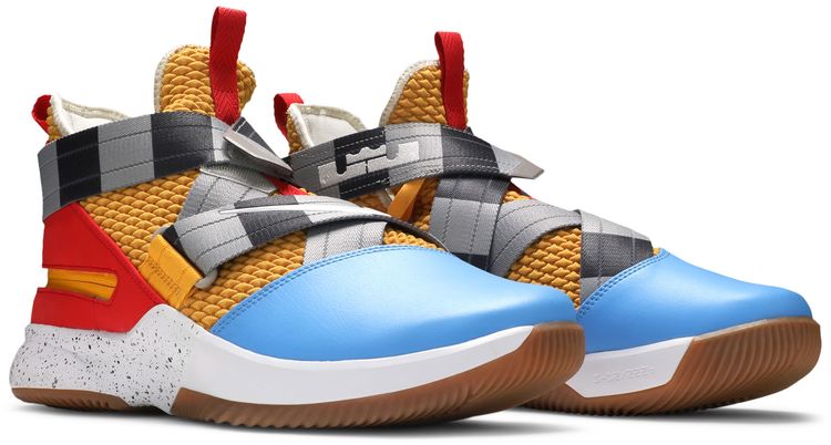 Nike LeBron Soldier 12 FlyEase Extra Wide Toy Story