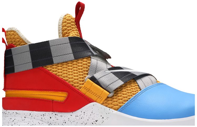 Nike LeBron Soldier 12 FlyEase Extra Wide Toy Story