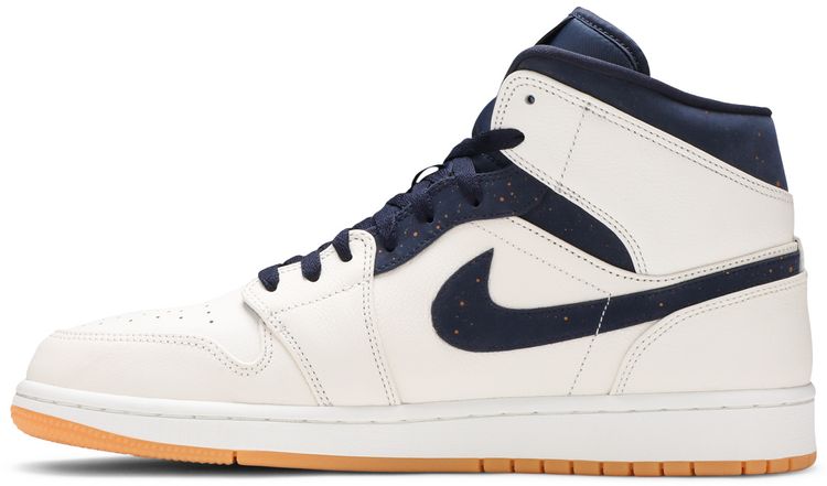 Air Jordan 1 Mid Jeter