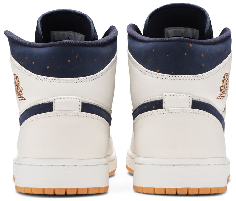 Air Jordan 1 Mid Jeter