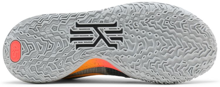 Nike Kyrie 4 Low Sunrise