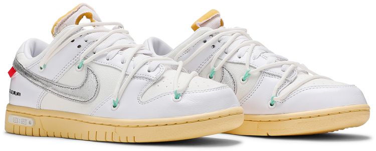 Off White x Dunk Low Lot 01 of 50