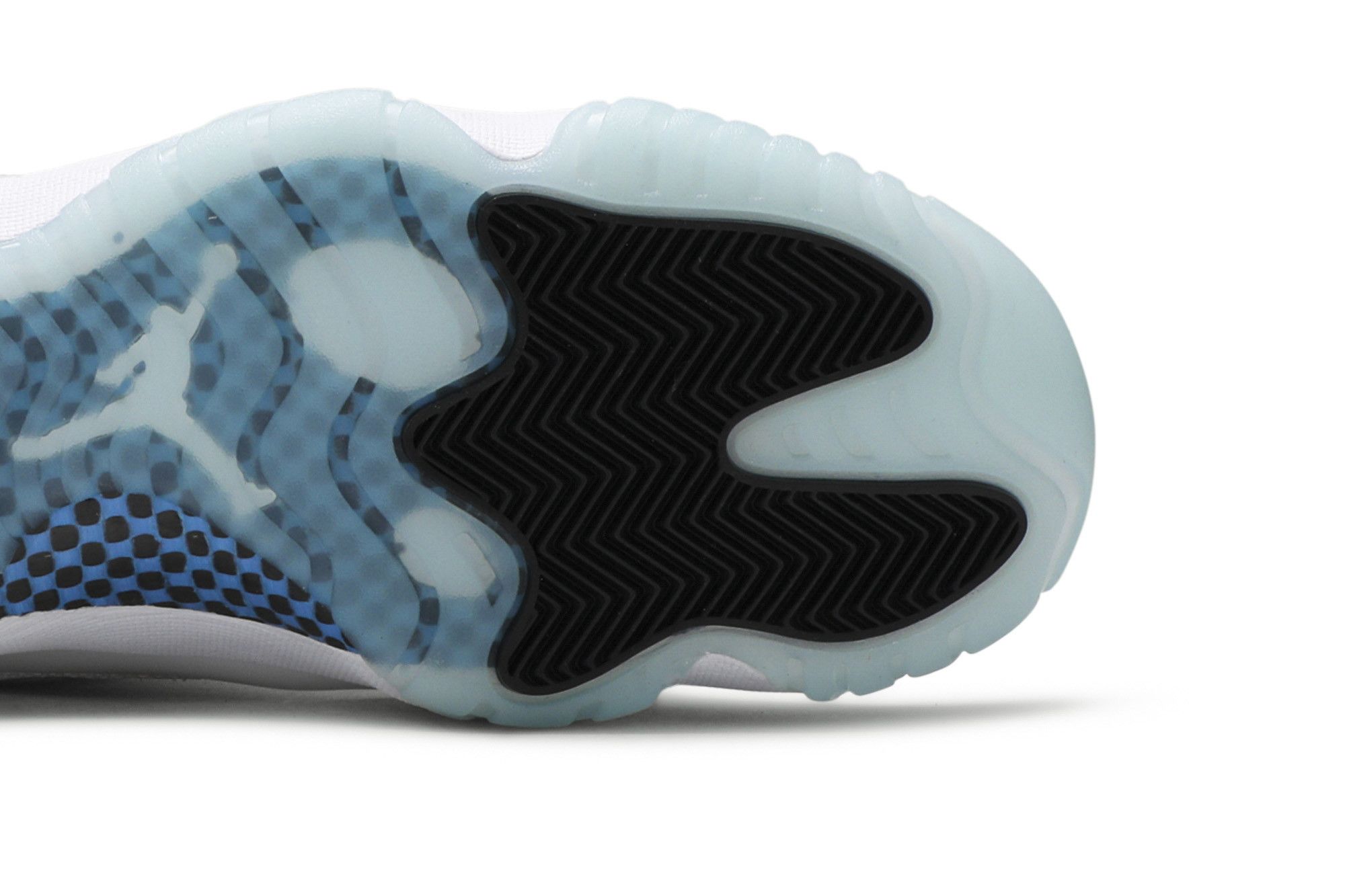 Buy Air Jordan 11 Retro Low 'Legend Blue' - AV2187 117 | GOAT