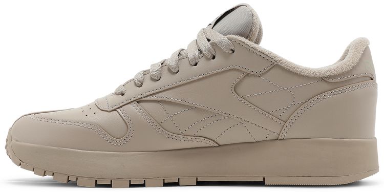 Maison Margiela x Reebok Classic Leather Tabi Natural