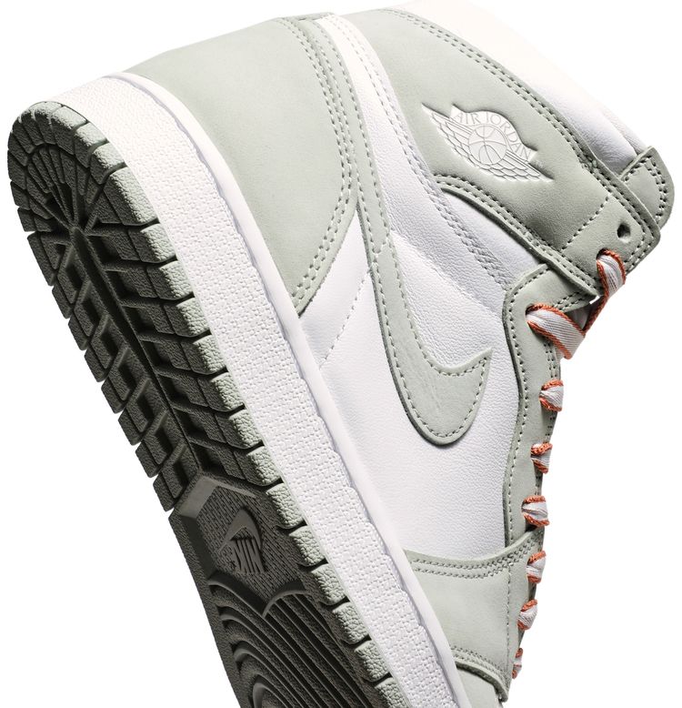 Wmns Air Jordan 1 Retro High OG Seafoam