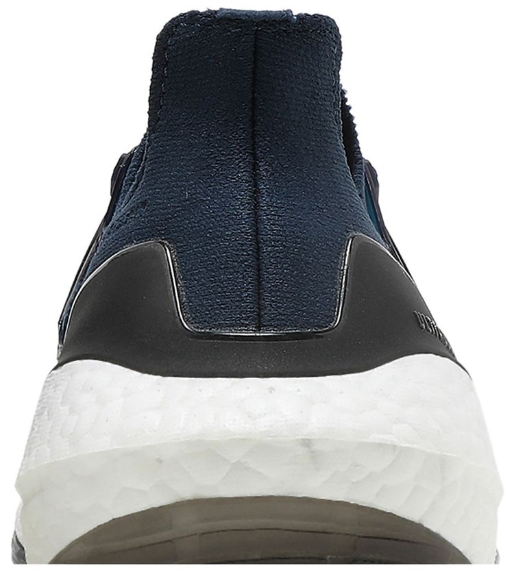 UltraBoost 21 Crew Navy