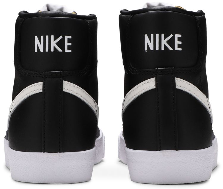 Nike Wmns Blazer Mid 77 Black White
