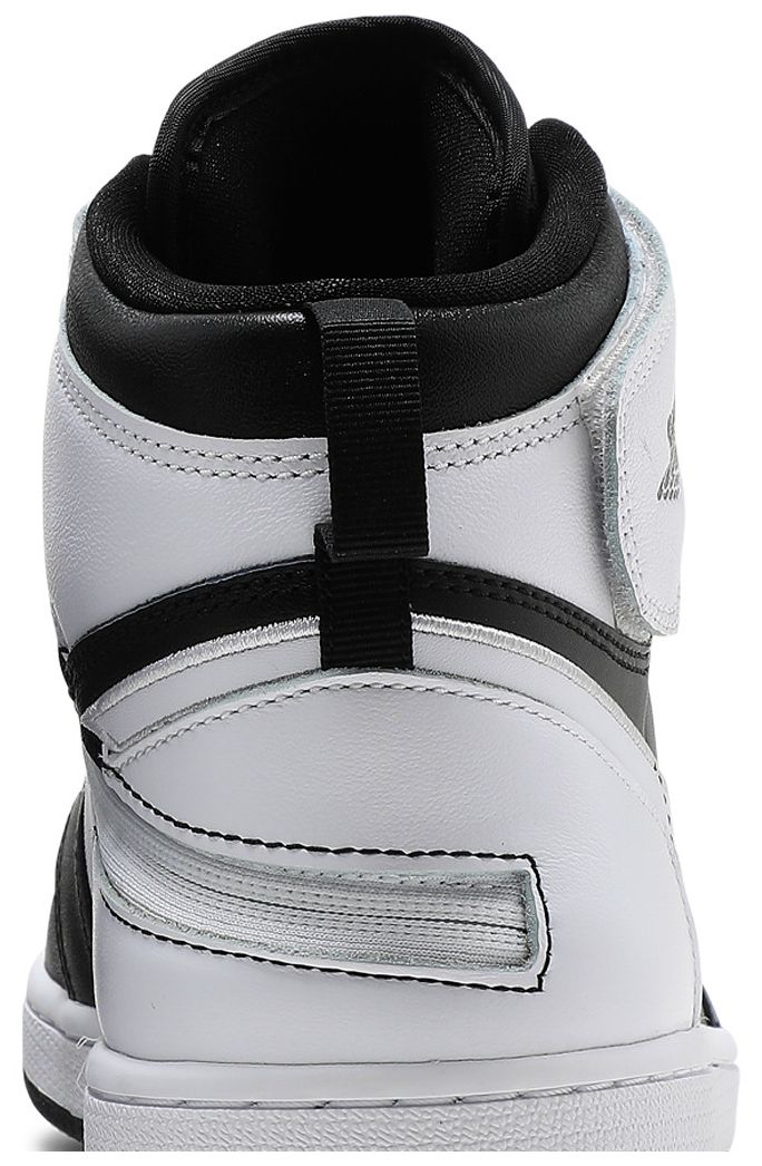 Air Jordan 1 High FlyEase Black White