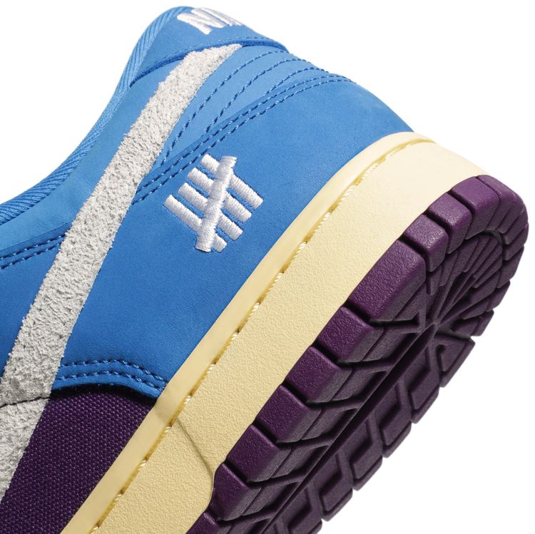 Undefeated x Dunk Low SP 5 On It