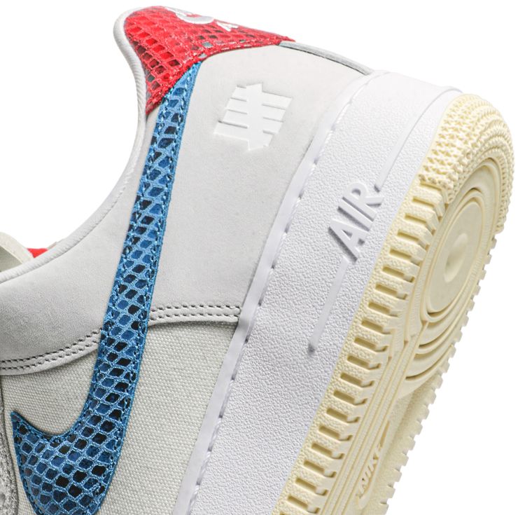 Undefeated x Air Force 1 Low 5 On It