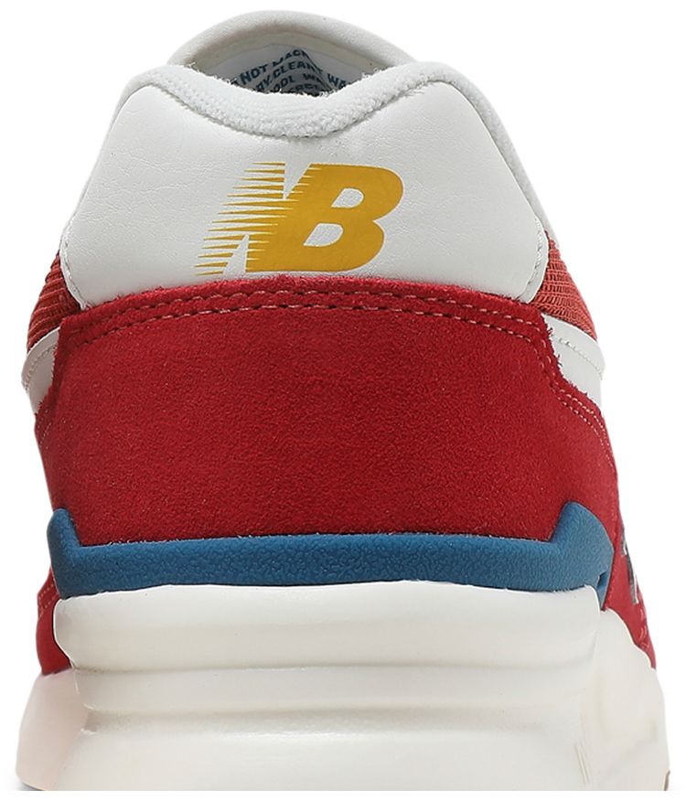 New Balance 997H Team Red