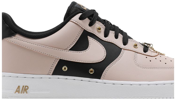 Nike Air Force 1 07 Premium Particle Beige