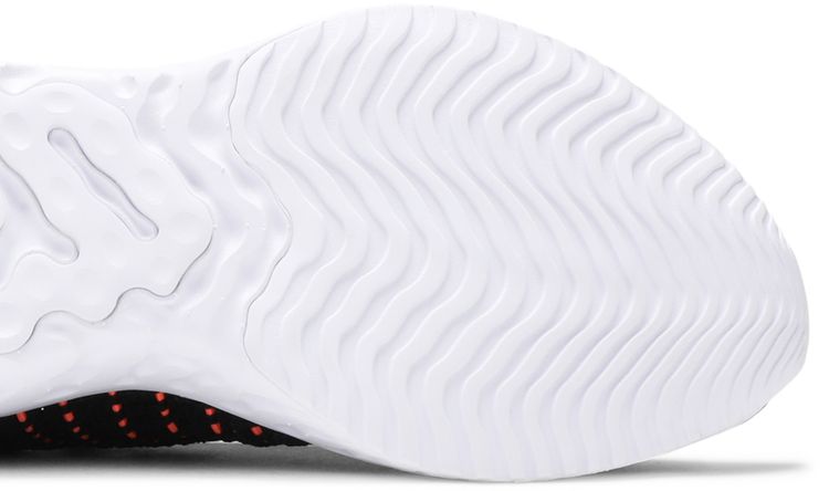 Nike Wmns React Phantom Run Flyknit 2 Black Bright Mango