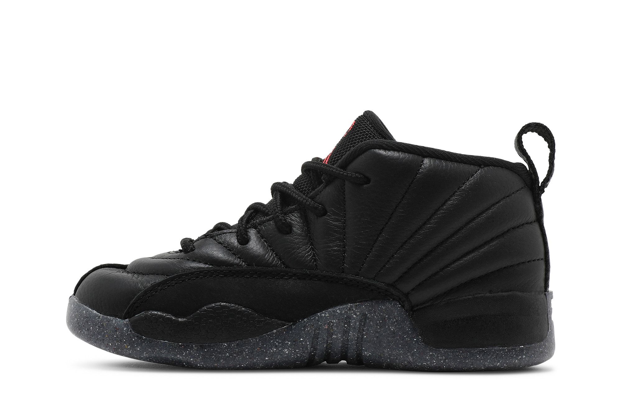 Air jordan 12 retro wntr triple black 2025