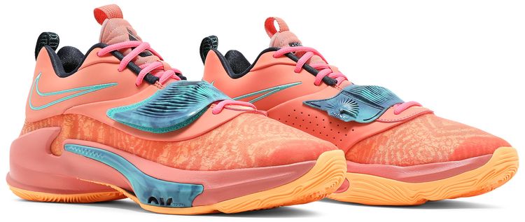 Nike Zoom Freak 3 Stay Freaky