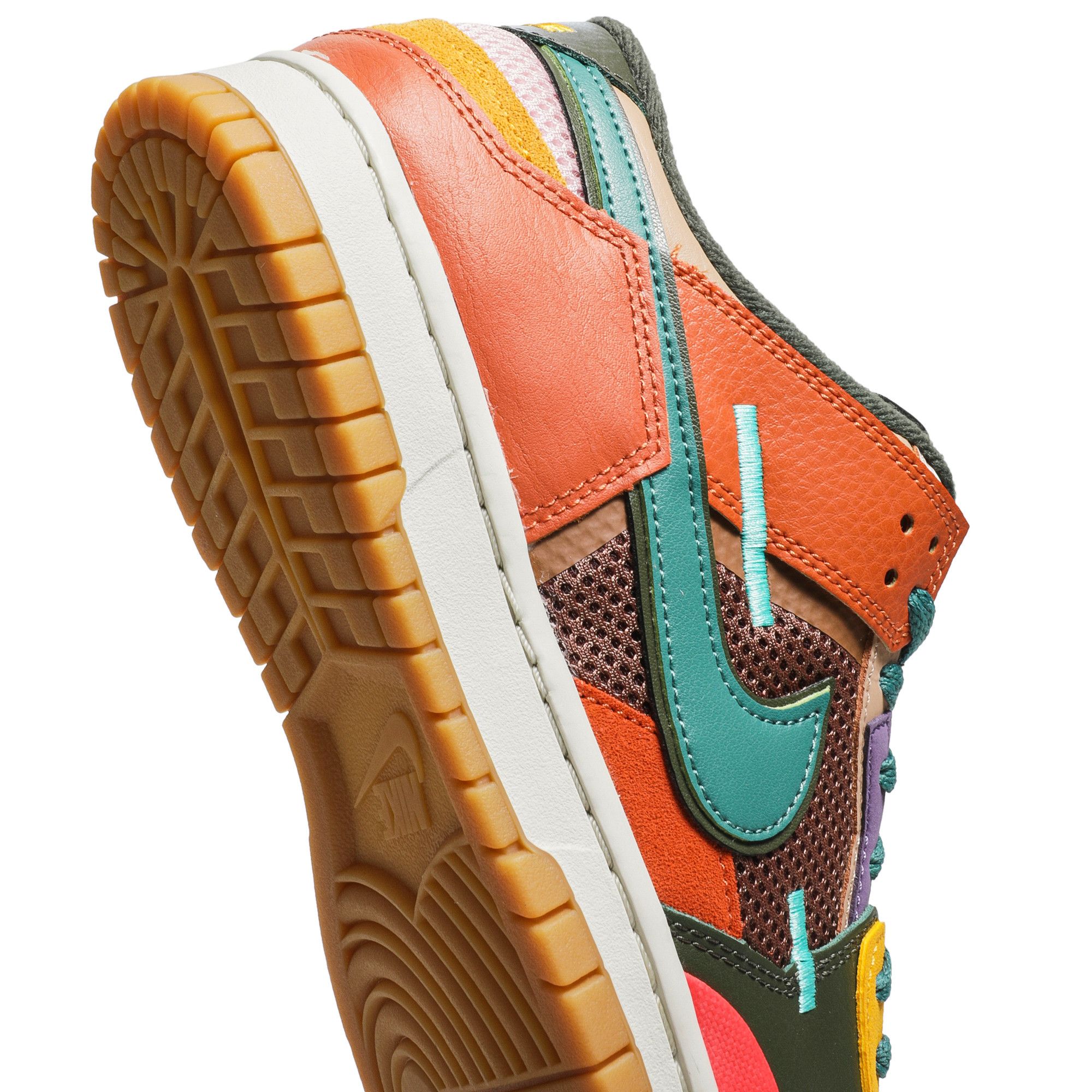 お洒落な1足 2color NIke Dunk Low Scrap Nike Dunk Low 