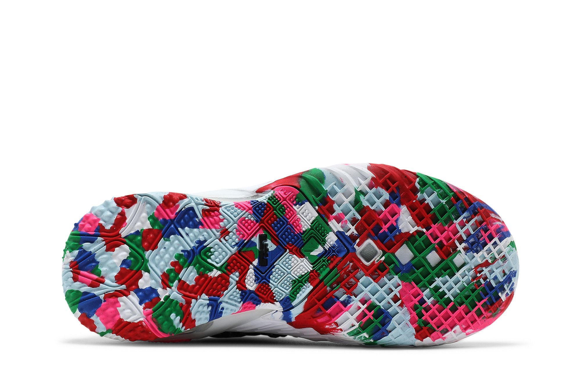 Nike shoes lebron 18 store