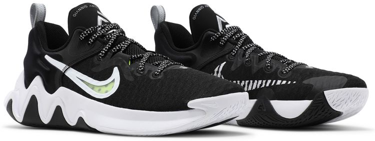 Giannis Immortality Black Volt