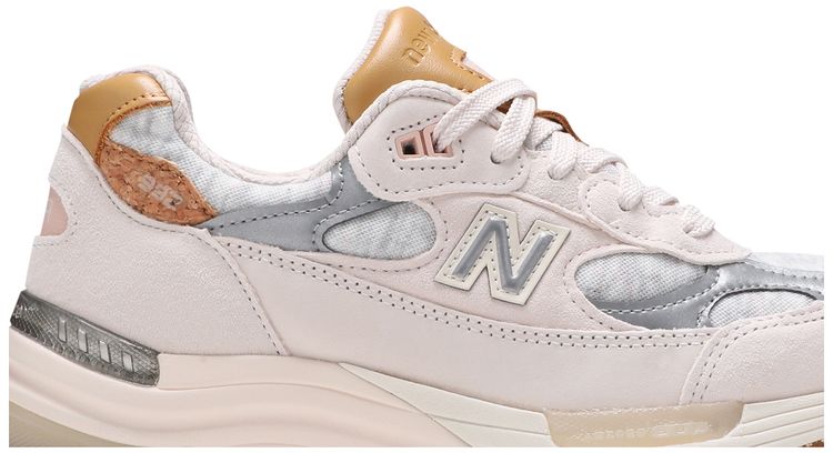 New Balance Wmns 992 Made in USA Cork