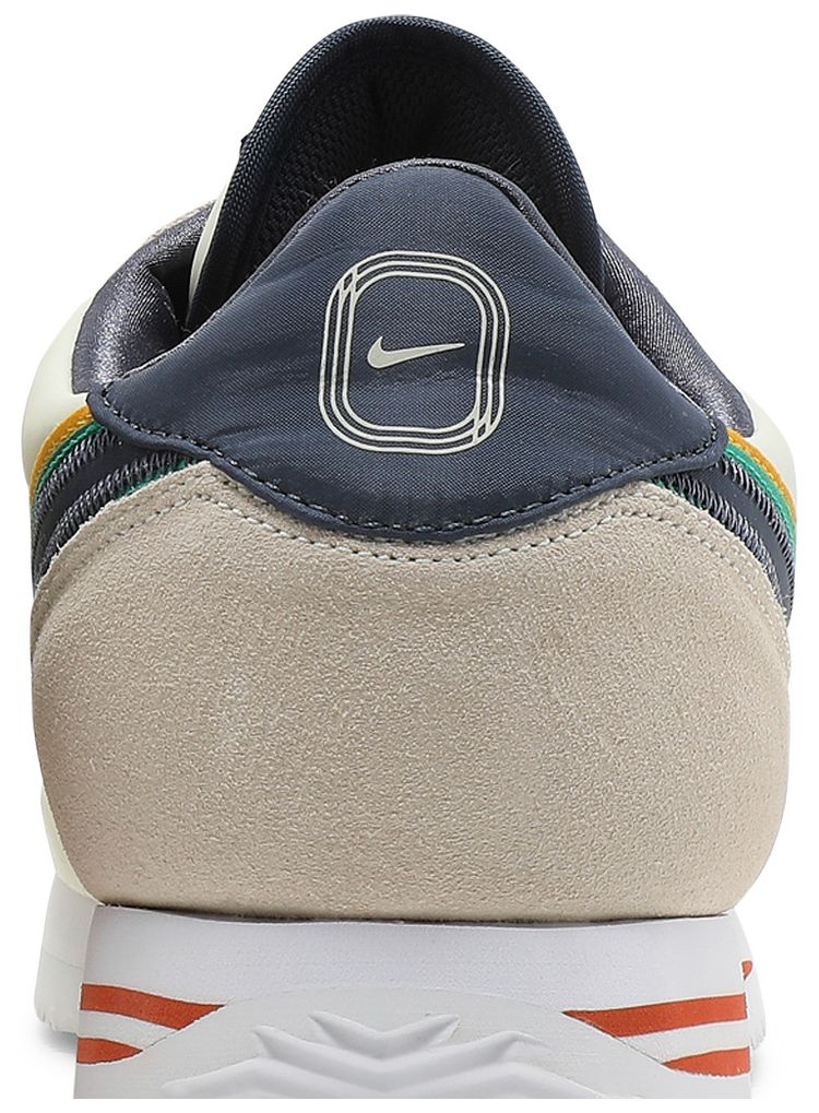 Nike Cortez Basic Premium Coconut Milk Thunder Blue