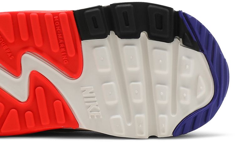 Nike Air Max 90 TD Evolution of Icons