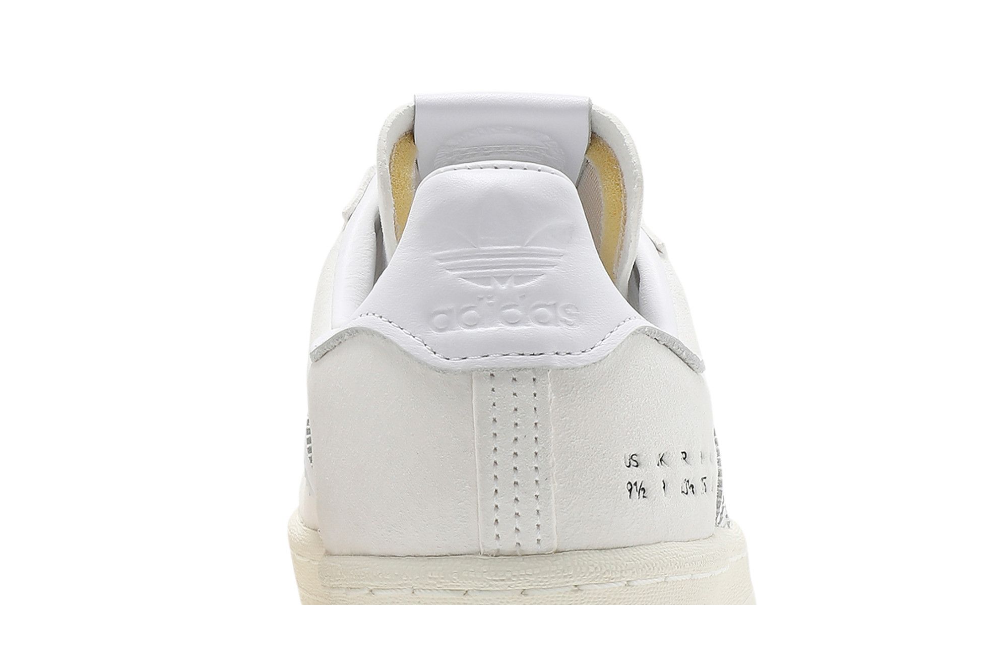 Buy Campus 80s Size Tag Off White FY5467 GOAT DE