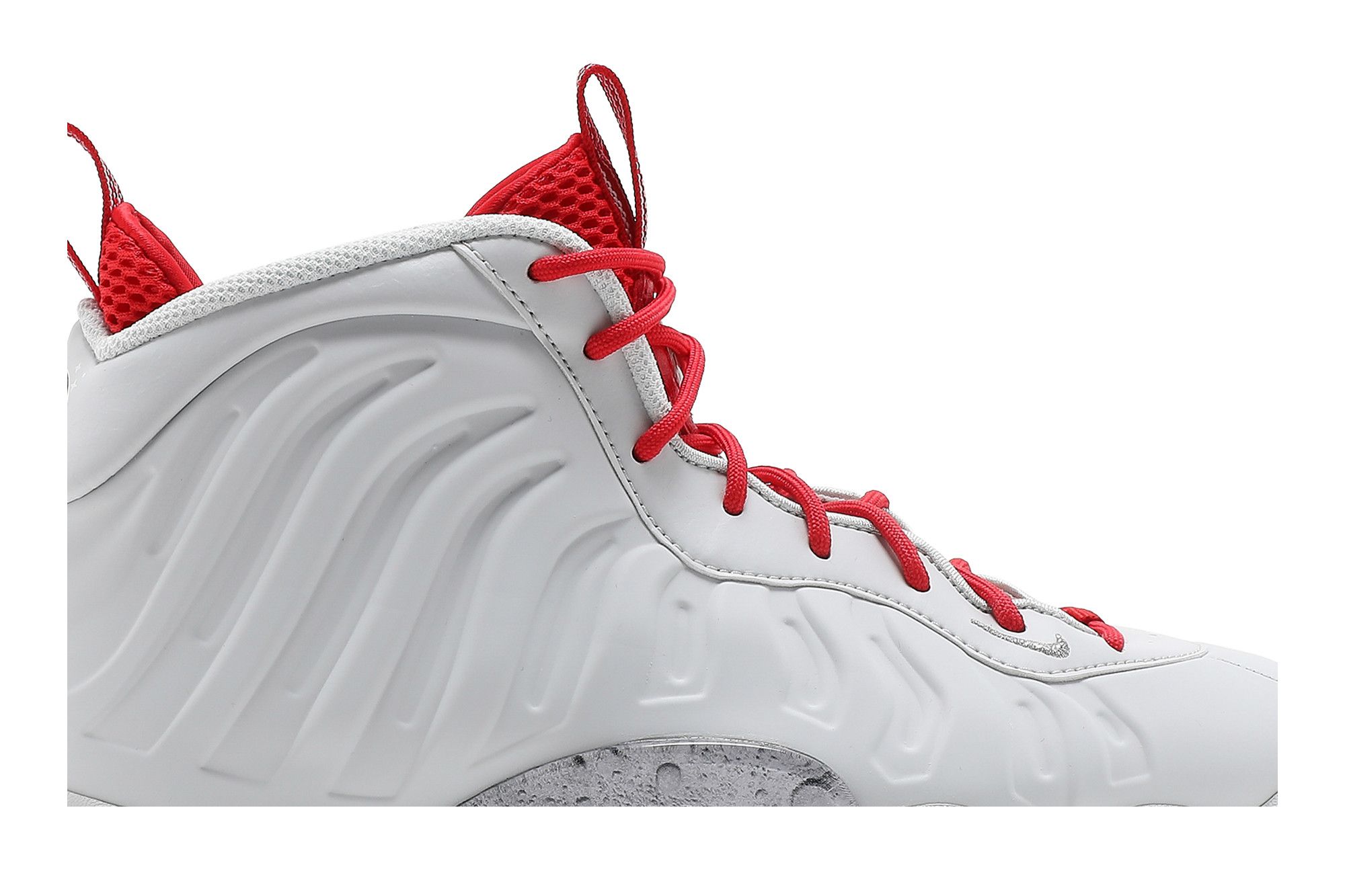 Nike little posite one premium top