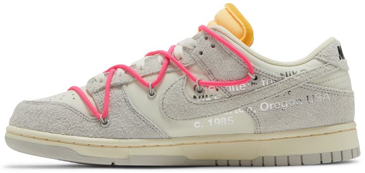 Off White x Nike Dunk Low Lot 17 of 50