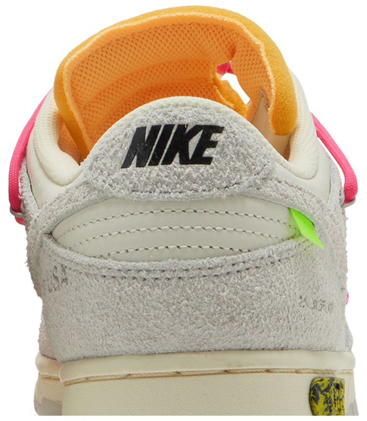 Off White x Nike Dunk Low Lot 17 of 50