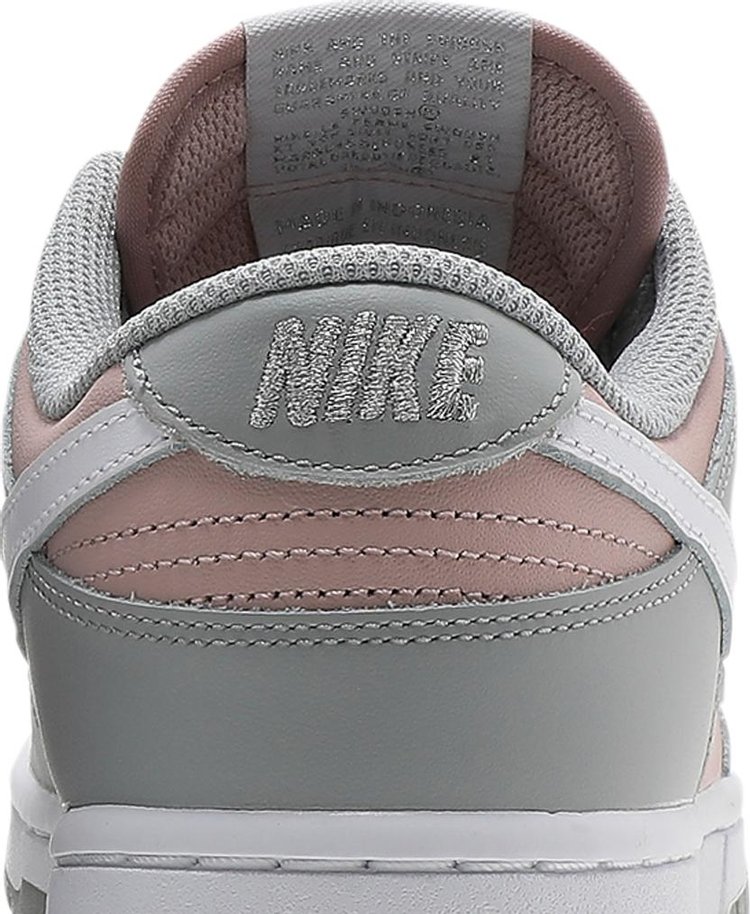 Wmns Dunk Low Soft Grey Pink