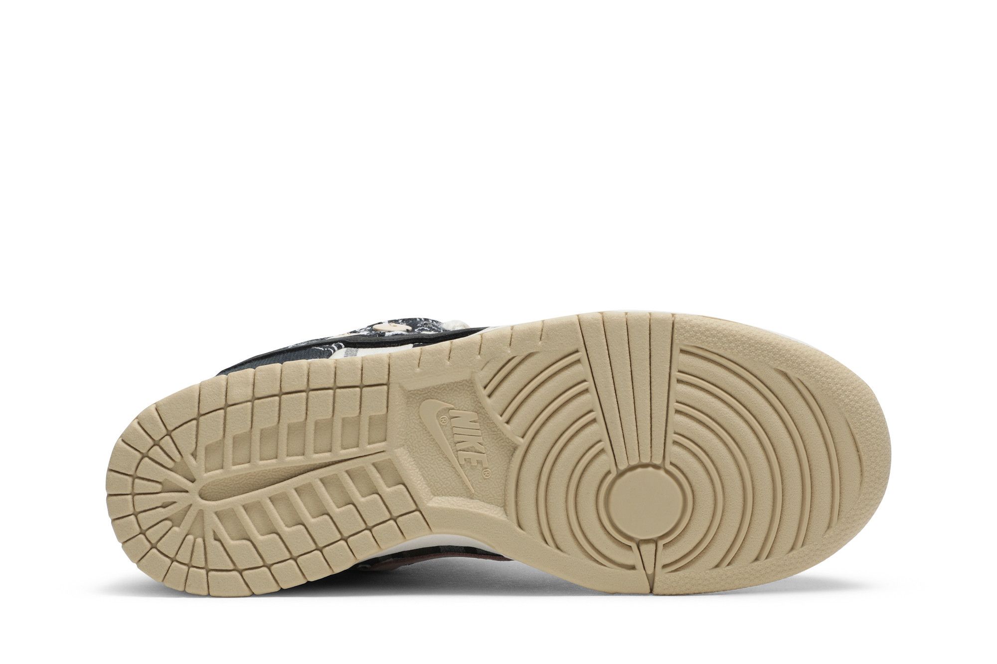 Buy Travis Scott x Dunk Low PRM SB QS 'Cactus Jack' Friends and Family -  CT5053 001 FF | GOAT