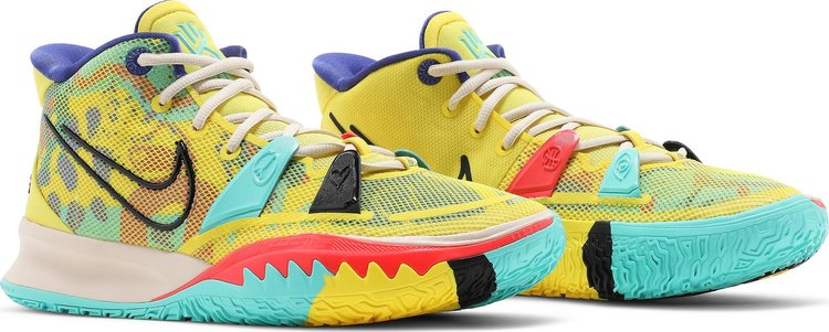 Kyrie 7 1 World 1 People