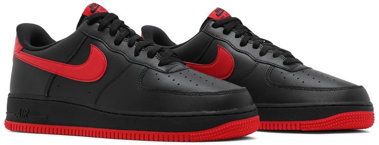 Nike Air Force 1 Low Bred